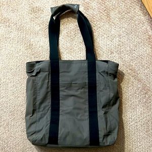 Banana Republic tote bag
